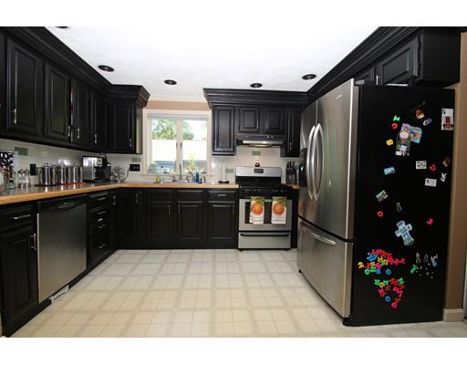 35 Pace Rd, Saugus, MA 01906 photo 4
