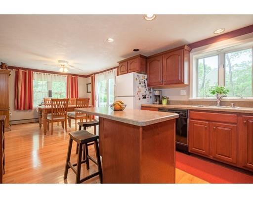 41 Hogan Dr, Mashpee, MA 02649 photo 9