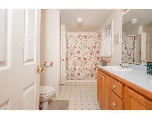 41 Hogan Dr, Mashpee, MA 02649 photo 14