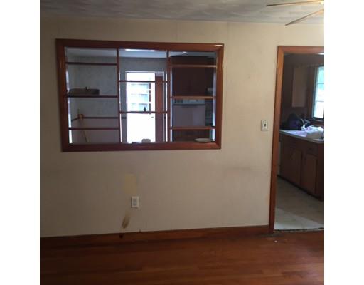 14 Ryan Rd, Danvers, MA 01923 photo 2