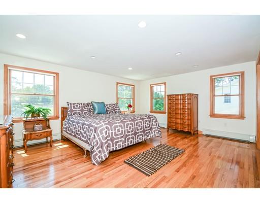 26 Harrison St, Reading, MA 01867 photo 18