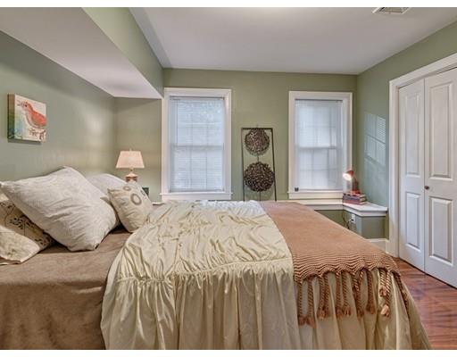 7 Cedar St, Wellesley, MA 02481 photo 18