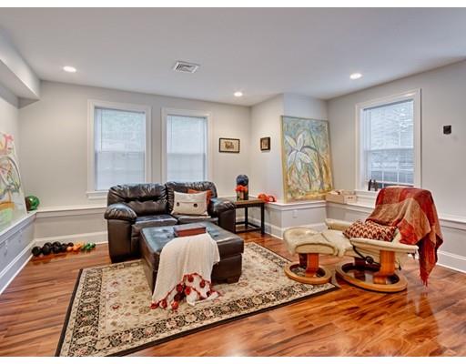7 Cedar St, Wellesley, MA 02481 photo 19