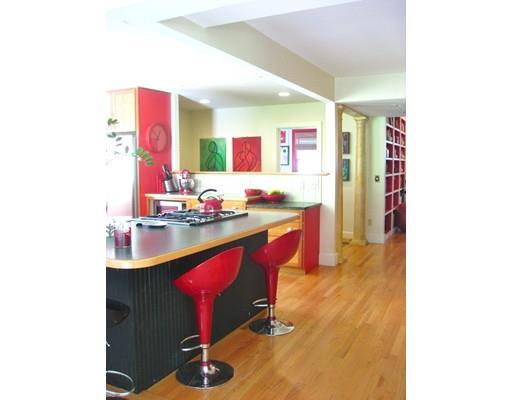 993 E Pleasant St, Amherst, MA 01002 photo 14