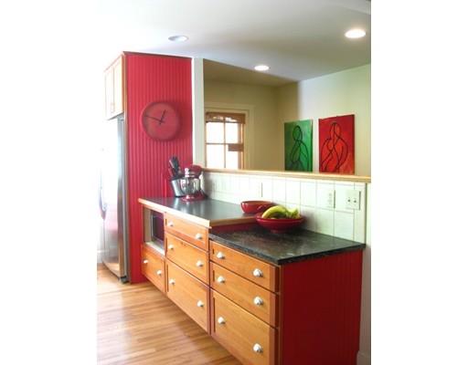 993 E Pleasant St, Amherst, MA 01002 photo 16