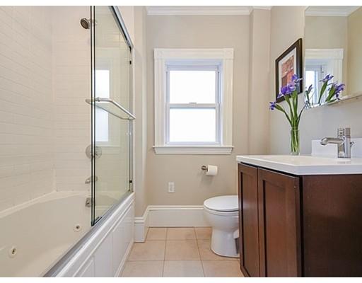 9 Crown St, Somerville, MA 02143 photo 21
