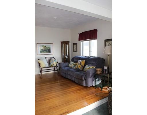 18 Spring St, Everett, MA 02149 photo 8
