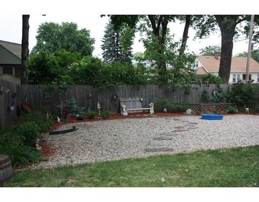 83 Saint Lawrence Ave, Springfield, MA 01104 photo 13