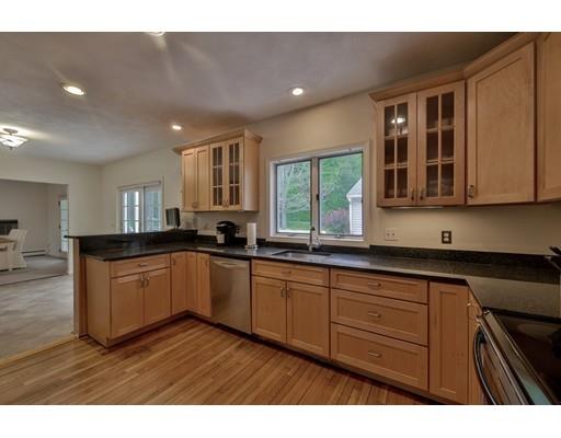 8 Lindberg Dr, Gloucester, MA 01930 photo 14