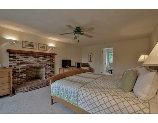 8 Lindberg Dr, Gloucester, MA 01930 photo 19