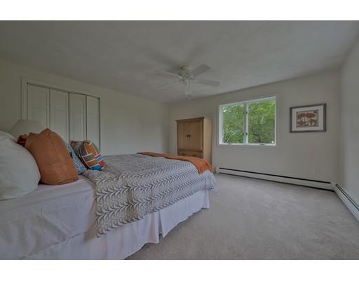 8 Lindberg Dr, Gloucester, MA 01930 photo 24