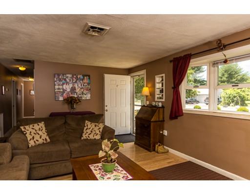 15 Nick Ln, Maynard, MA 01754 photo 4