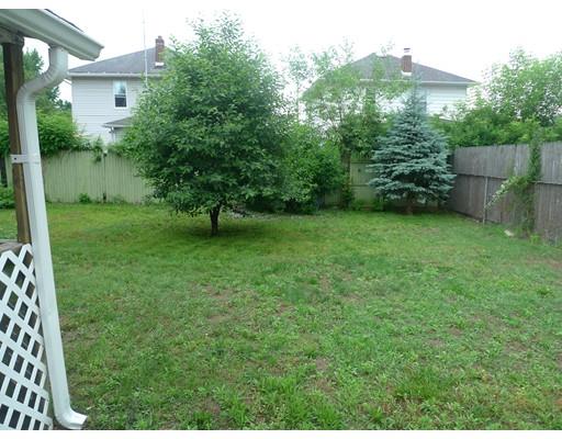 53 Beverly St, Chicopee, MA 01013 photo 18