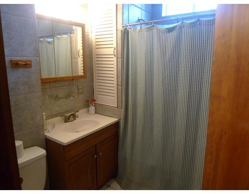 53 Beverly St, Chicopee, MA 01013 photo 16