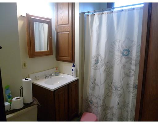 53 Beverly St, Chicopee, MA 01013 photo 6