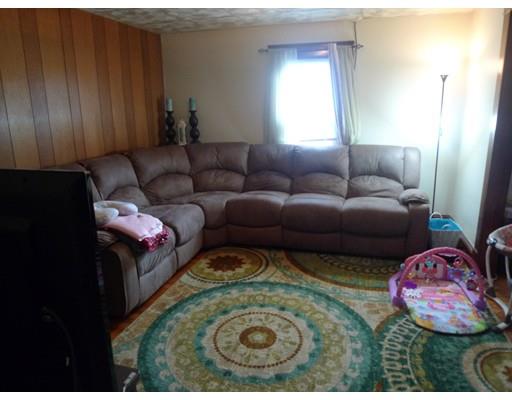 53 Beverly St, Chicopee, MA 01013 photo 3