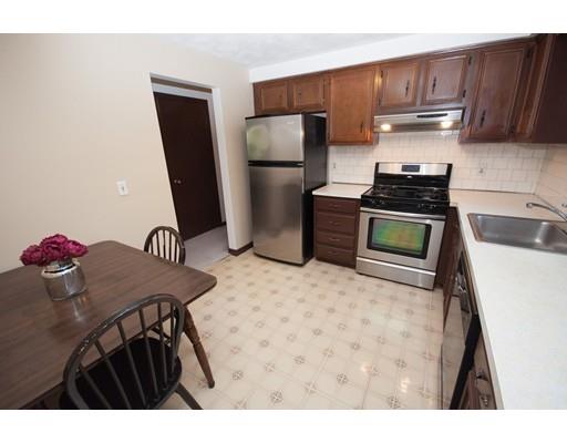 19 Burning Tree Rd, Natick, MA 01760 photo 6