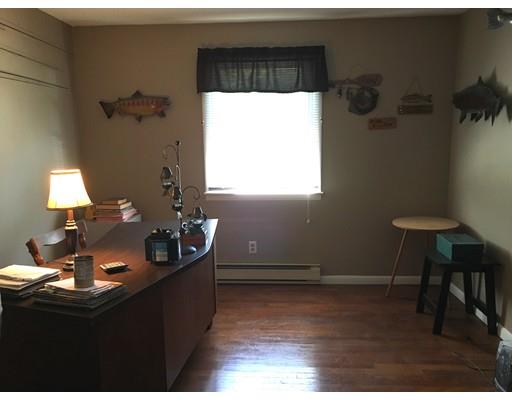 72 Summit Ave, Chicopee, MA 01020 photo 2