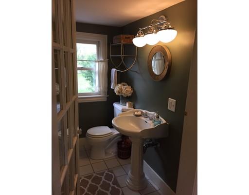 56 Standley St, Beverly, MA 01915 photo 7