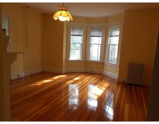 34 Glendale St, Easthampton, MA 01027 photo 5