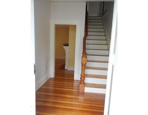 34 Glendale St, Easthampton, MA 01027 photo 2
