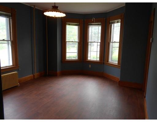 34 Glendale St, Easthampton, MA 01027 photo 6