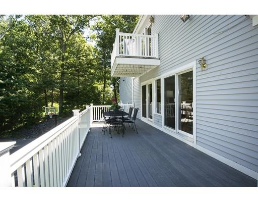 183 Gardner St, Hingham, MA 02043 photo 4