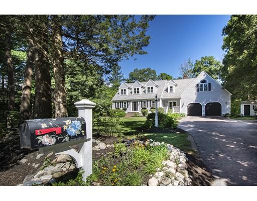 183 Gardner St, Hingham, MA 02043 photo 2