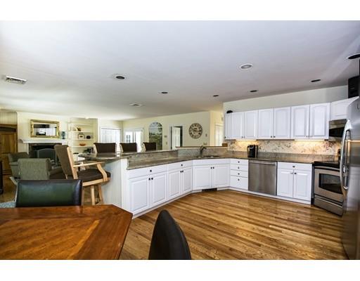 183 Gardner St, Hingham, MA 02043 photo 8