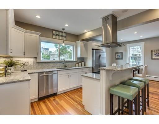 16 Sayward St, Gloucester, MA 01930 photo 9