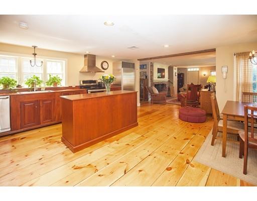 23 Isaac Sprague Dr, Hingham, MA 02043 photo 4