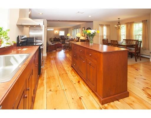 23 Isaac Sprague Dr, Hingham, MA 02043 photo 6