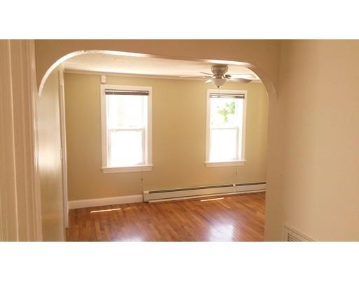439 Kilburn St, Fall River, MA 02724 photo 4