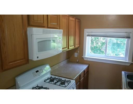 439 Kilburn St, Fall River, MA 02724 photo 7