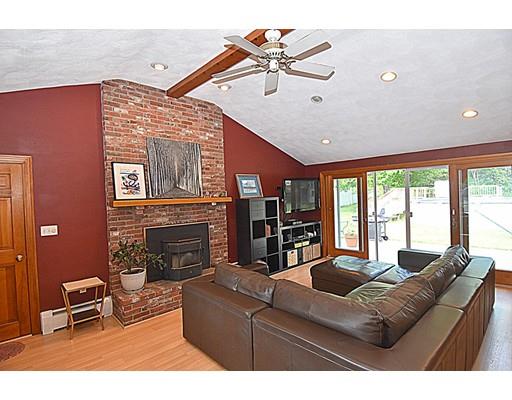 11 Wellesley Rd, Danvers, MA 01923 photo 3