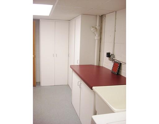 8 Rhinebeck Ave, Springfield, MA 01129 photo 29