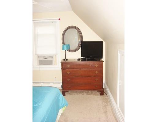 8 Rhinebeck Ave, Springfield, MA 01129 photo 17