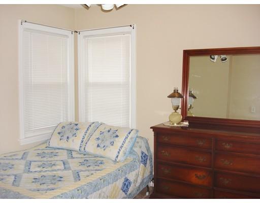8 Rhinebeck Ave, Springfield, MA 01129 photo 19