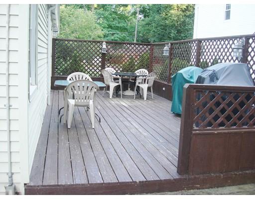 8 Rhinebeck Ave, Springfield, MA 01129 photo 4
