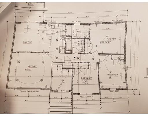 531 Tiffany St, Springfield, MA 01108 photo 2