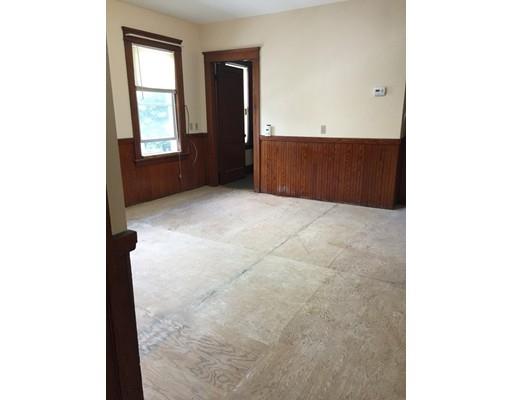 14 View St, Worcester, MA 01610 photo 6