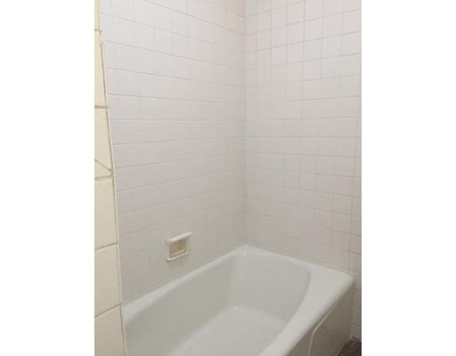 14 View St, Worcester, MA 01610 photo 9