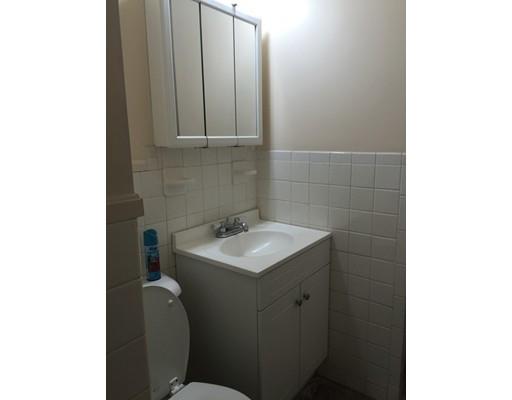 14 View St, Worcester, MA 01610 photo 8