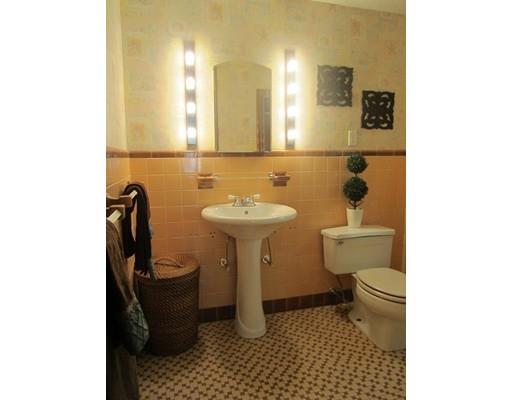 56 Beechmont St, Worcester, MA 01609 photo 16