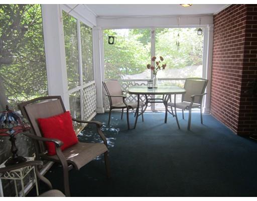 56 Beechmont St, Worcester, MA 01609 photo 28