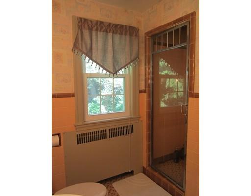 56 Beechmont St, Worcester, MA 01609 photo 17