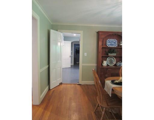 56 Beechmont St, Worcester, MA 01609 photo 8