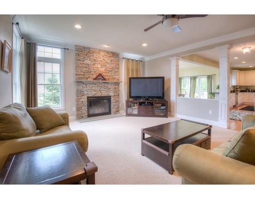13 Robin Hill Rd, Danvers, MA 01923 photo 5