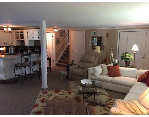 6 Ginger Dr, Chicopee, MA 01020 photo 9