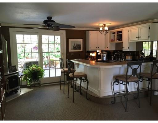 6 Ginger Dr, Chicopee, MA 01020 photo 10